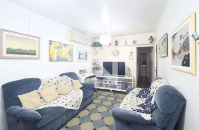 Casa com 3 quartos à venda na Rua Pedro de Sevilha, 171, Jardim Marajoara, São Paulo