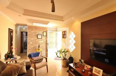 Casa com 2 quartos à venda na Rua Carlos Lacerda, 216, Nova Petrópolis, São Bernardo do Campo