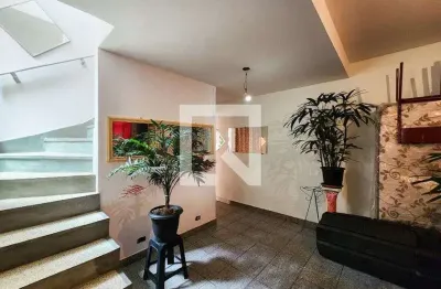 Casa com 2 quartos à venda na Rua Senador Tarcísio Miranda, 238, Planalto, São Bernardo do Campo