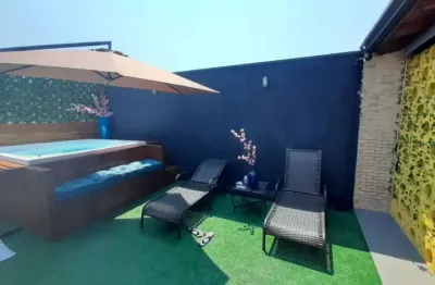 Cobertura s/ condomínio com 134 metros sendo 3 dorms 1 suite e 2 vagas