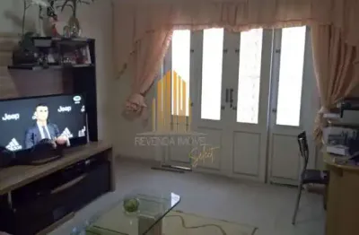 Interlagos - casa de 126m² com 3 dormitórios/1 suite, 2 banheiros e 2 vagas