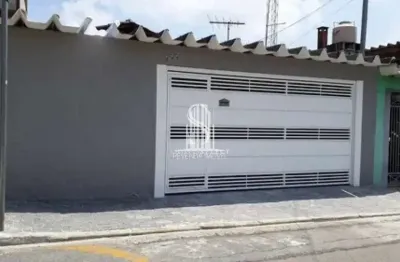 Casa térrea de 125m² com 03 dormitórios e 03 vagas à venda em interlagos.