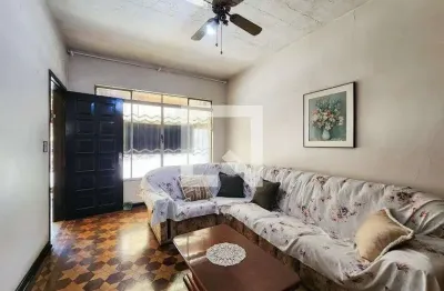 Casa com 2 quartos à venda na Rua Dois de Outubro, 353, Nova Petrópolis, São Bernardo do Campo