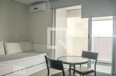 Kitnet / Stúdio à venda na Rua Quatá, 163, Vila Olímpia, São Paulo