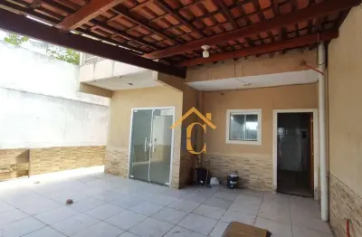 Casa com 2 dormitórios à venda, 110 m² por r$ 320.000 - extensão serramar - rio das ostras/rj