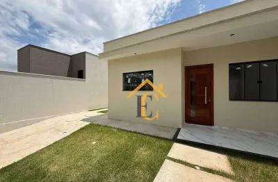 Casa linear com 2 quartos sendo 01 suíte  à venda, 67 m² por R$ 310.000 - Maria Turri - Rio das Ostras/RJ