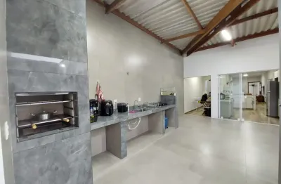 Casa à venda em Carajás, Uberlândia 