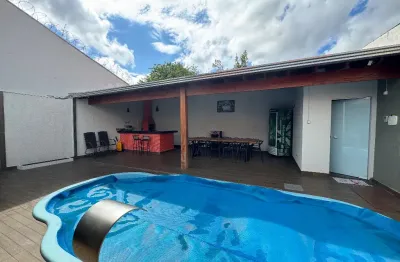 Casa com 2 quartos à venda no Jardim Brasília, Uberlândia 