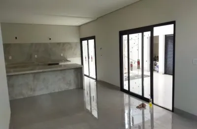 Casa com 3 quartos à venda no Aclimação, Uberlândia 