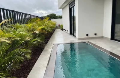 Casa em condomínio fechado com 4 quartos à venda no Granja Marileusa, Uberlândia 