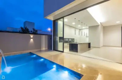 Casa em condomínio fechado com 3 quartos à venda em Laranjeiras, Uberlândia 