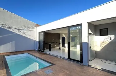 Casa com 3 quartos à venda no Jardim Botânico, Uberlândia 