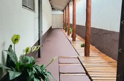 Casa com 3 quartos à venda no Shopping Park, Uberlândia 