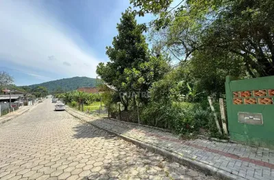 Terreno à venda na Rua Tamanduá Mirim, 20, Zé Amândio, Bombinhas