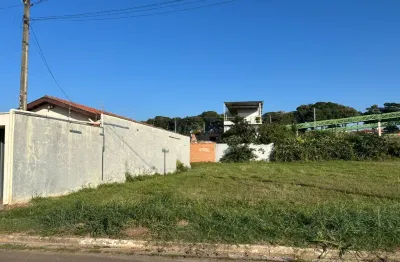 Terreno à venda no Centro, Saltinho 