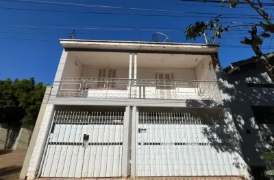 Casa com 3 quartos à venda na Vila Rezende, Piracicaba 