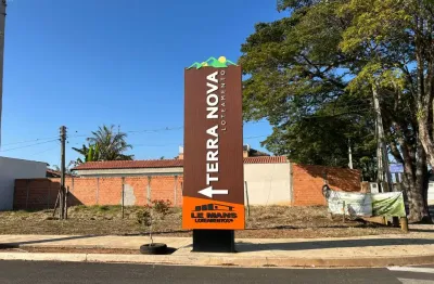 Terreno em condomínio fechado à venda no Centro, Saltinho 