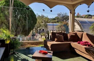 Sobrado com 03 dormitórios no parque do colégio - jundiaí / sp.