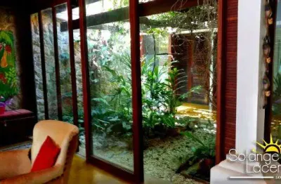 Casa térrea - 3 dormitórios ( suite) - condomínio fechado - 100 metros da praia