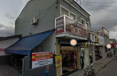 Amplo sobrado - localização imbatível - frente ao supermercado paulista