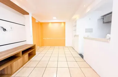 Alugo apartamento no vite angelim com 2 quartos e projetados na sala, cozinha e banheiro