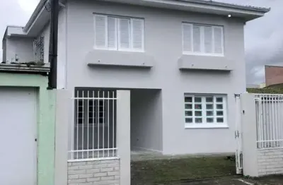 Casa com 3 quartos para alugar na rua agostinho pereira alves, 31, bockmann, paranaguá por r$ 4.000