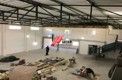 Barracão / Galpão / Depósito à venda no Forquilhas, São José 