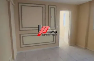 Sala comercial com 1 sala para alugar na Agronômica, Florianópolis 