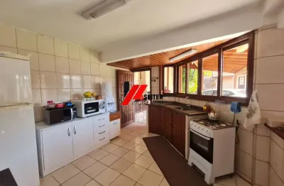 Casa de 3 dormitorios a venda lagoa da conceiçao florianopolis
