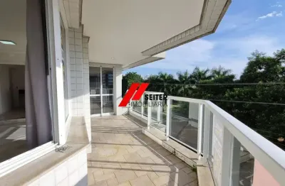 Apartamento a venda na beira mar norte de florianópolis