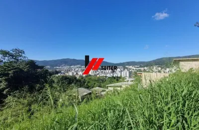 Terreno à venda no Morro da Cruz, Florianópolis 