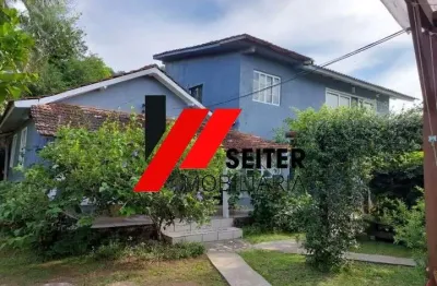 Casa de 4 dormitorios a venda sambaqui florianopolis