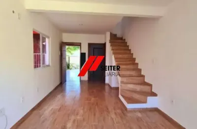 Casa de 2 dormitorios a venda morro das pedras florianopolis