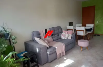 Apartamento de 3 quartos em condomínio completo na carvoeira à venda