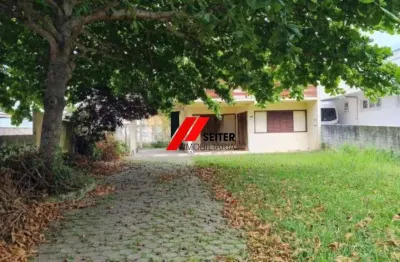 Casa comercial de 4 quartos à venda em ingleses do rio vermelho, florianópolis-sc. 182m²