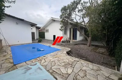 Casa com 4 quartos à venda no Itacorubi, Florianópolis 