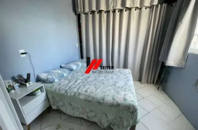 Casa na agronômica próxima ao centro e avenida beira mar.