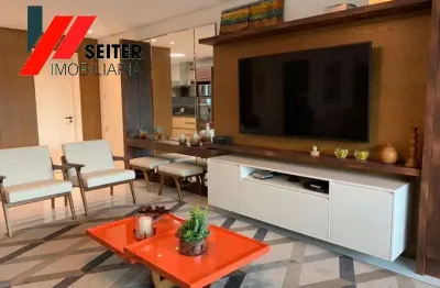 Apartamento com 3 quartos à venda na Agronômica, Florianópolis 