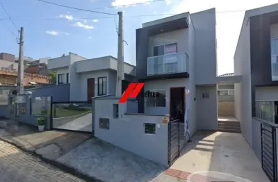 Casa à venda  com  79,00m² em são josé 2 quartos 2 suítes 2 salas 3 banheiros1 vaga. invista no seu conforto!