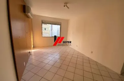 Apartamento com 1 quarto para alugar no Centro, Florianópolis 