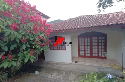 Casa com 4 quartos à venda no Monte Verde, Florianópolis 
