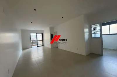 Apartamento com 4 quartos à venda no Itacorubi, Florianópolis 