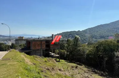 Terreno à venda no Itacorubi, Florianópolis 