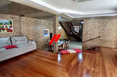 Casa com 4 quartos à venda na Agronômica, Florianópolis 