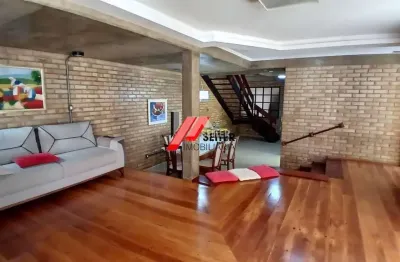 Casa com 4 quartos à venda na Agronômica, Florianópolis 