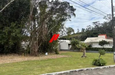 Terreno em condomínio fechado à venda no Sambaqui, Florianópolis 