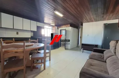 Casa com 2 quartos para alugar na Trindade, Florianópolis 