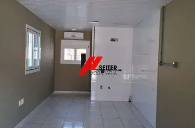 Sala comercial com 1 sala para alugar no João Paulo, Florianópolis 