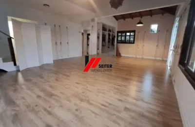 Casa com 4 quartos à venda no Campeche, Florianópolis 