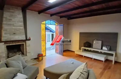 Casa com 5 quartos à venda na Agronômica, Florianópolis 